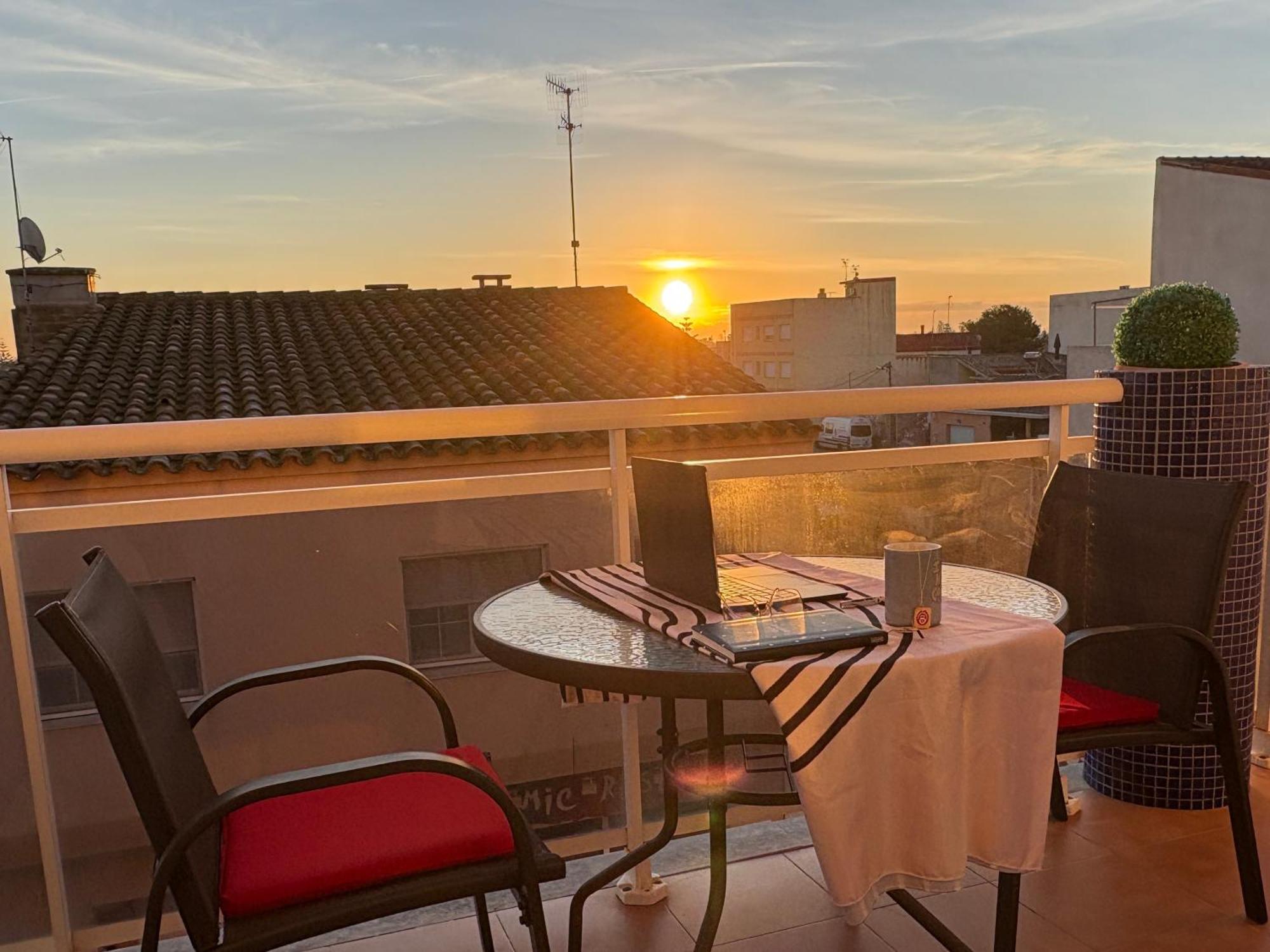 Apartamento Vibra Delta Sant Jaume d'Enveja Exterior foto